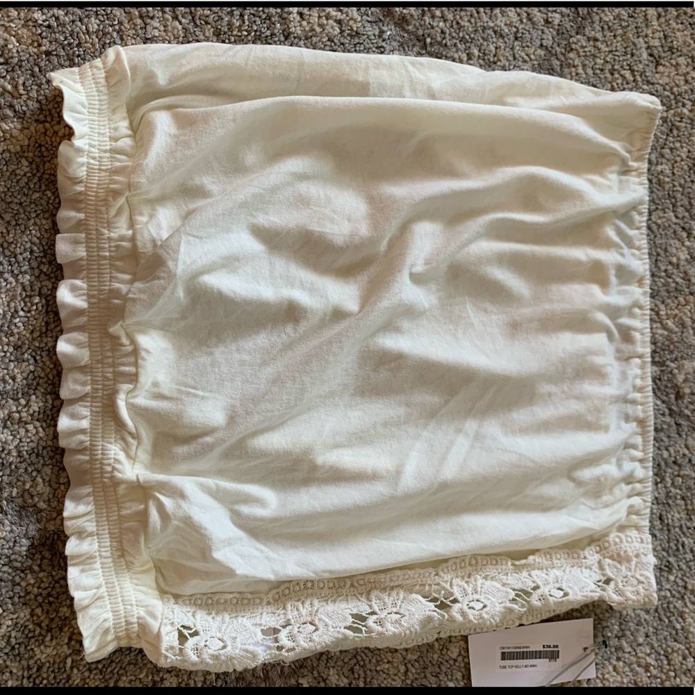 White tube top with lace side